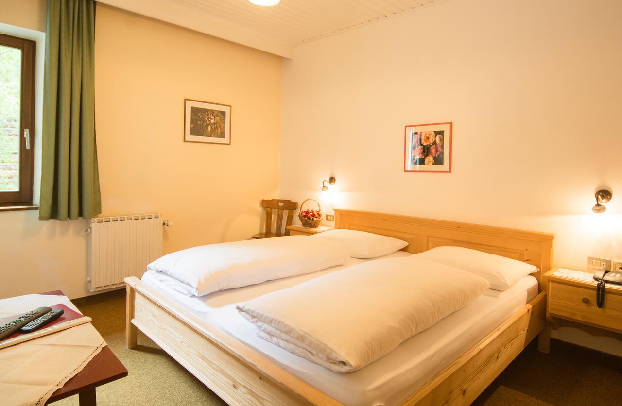 Berghotel Kason Predoi Luaran gambar