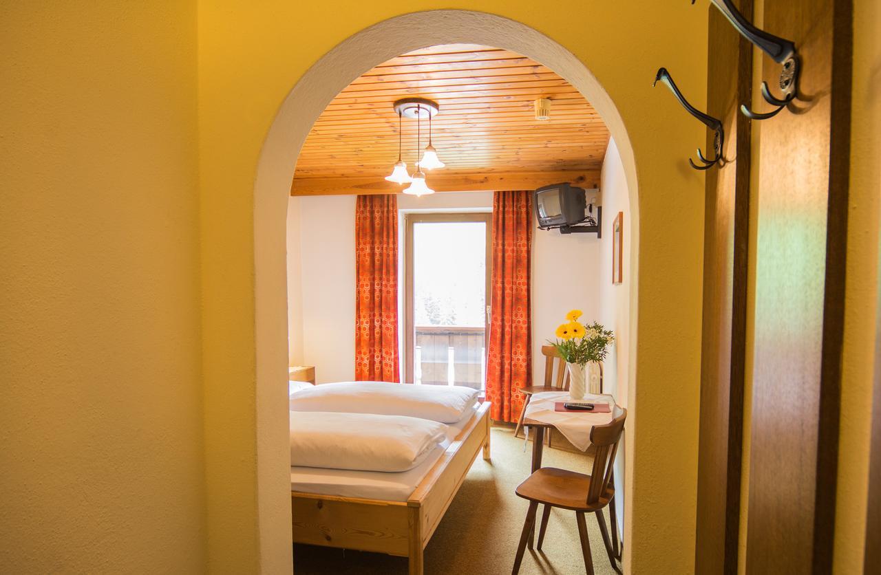 Berghotel Kason Predoi Luaran gambar