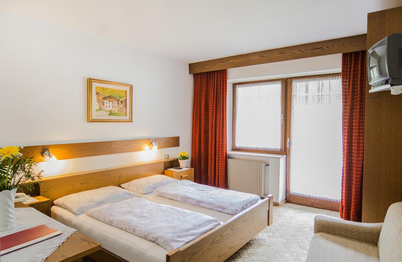 Berghotel Kason Predoi Luaran gambar